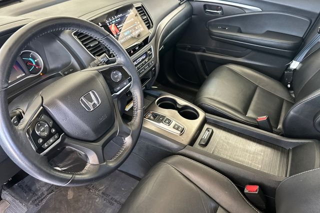 Used 2022 Platinum White Pearl Honda Special Edition image 10