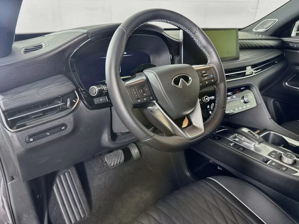 Certified Used 2026 Gray INFINITI Autograph image 12