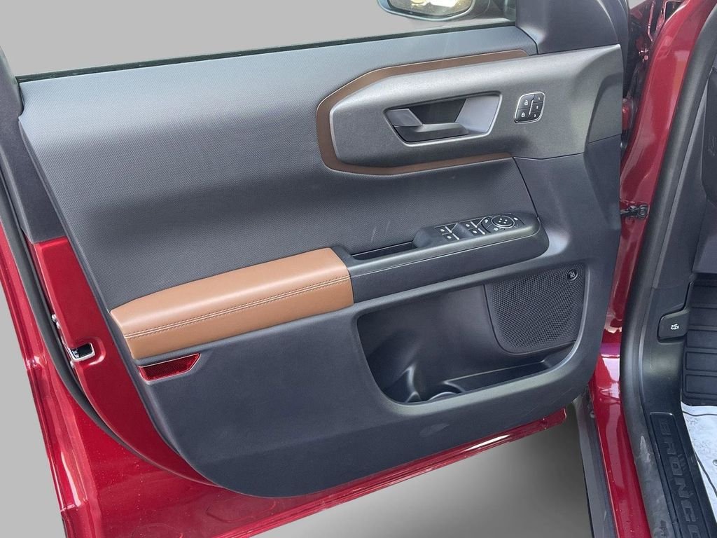 New 2025 Ruby Red Metallic Tinted Clearcoat Ford Outer Banks® image 23