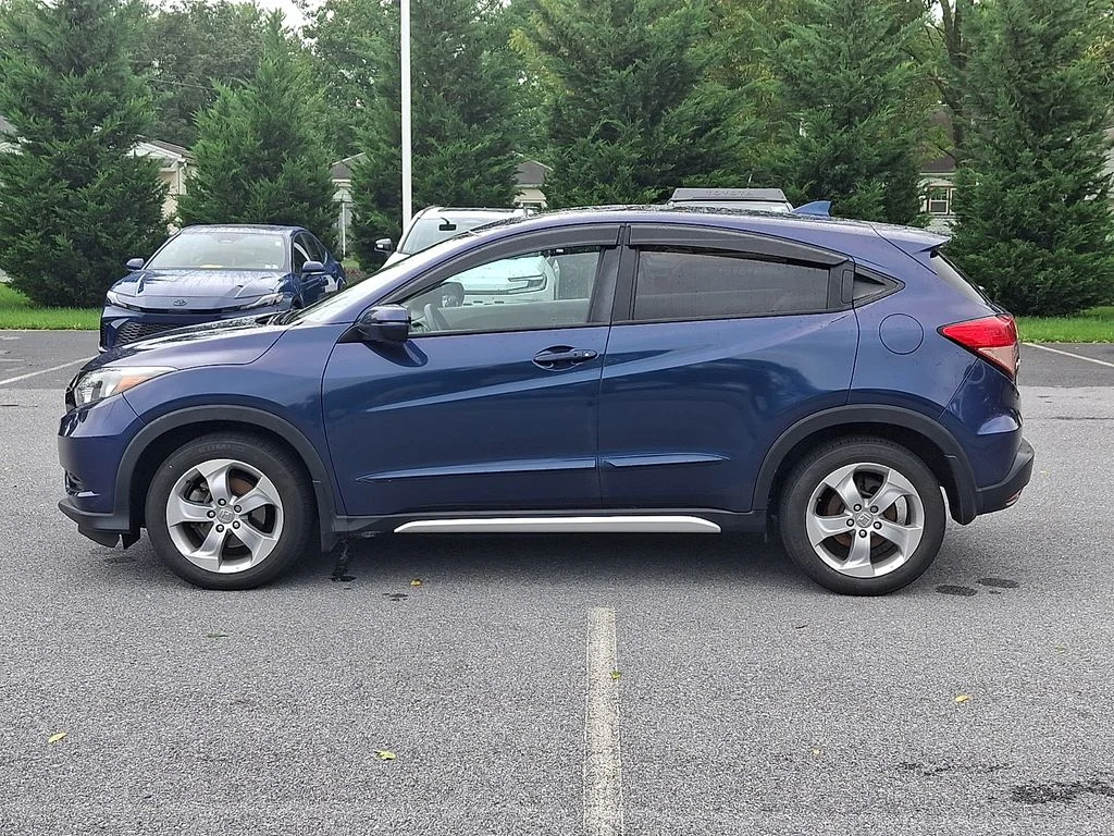 Used 2016  Honda EX image 7