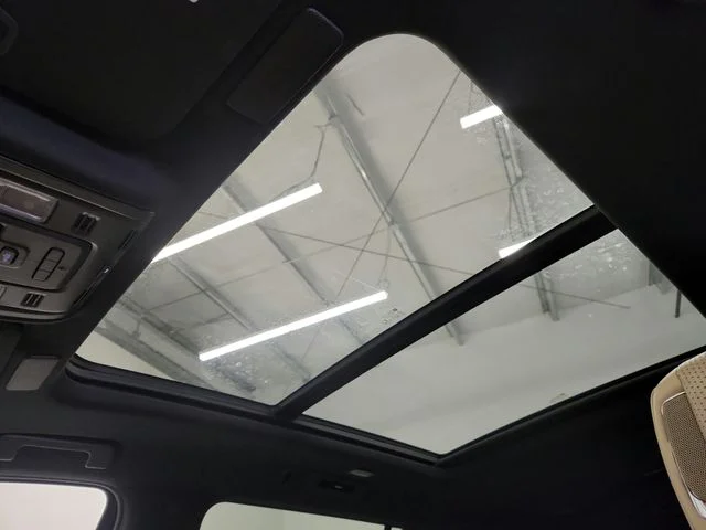 Used 2023 Silver Cadillac Premium image 19