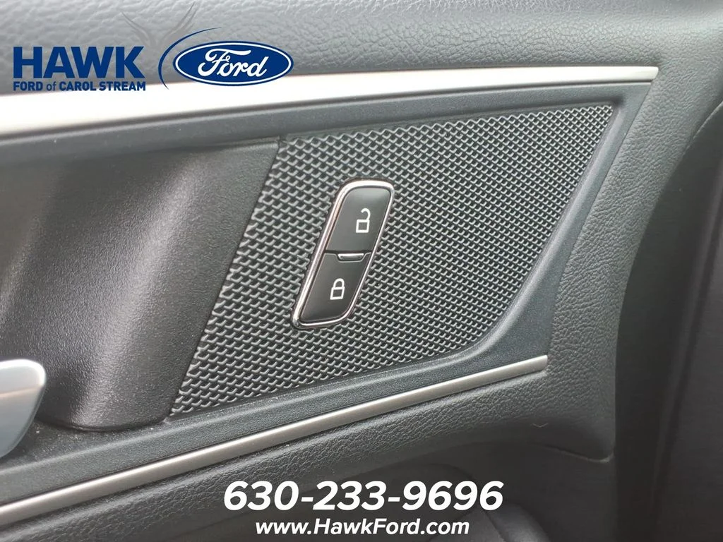 Used 2024 Black Ford SEL image 19