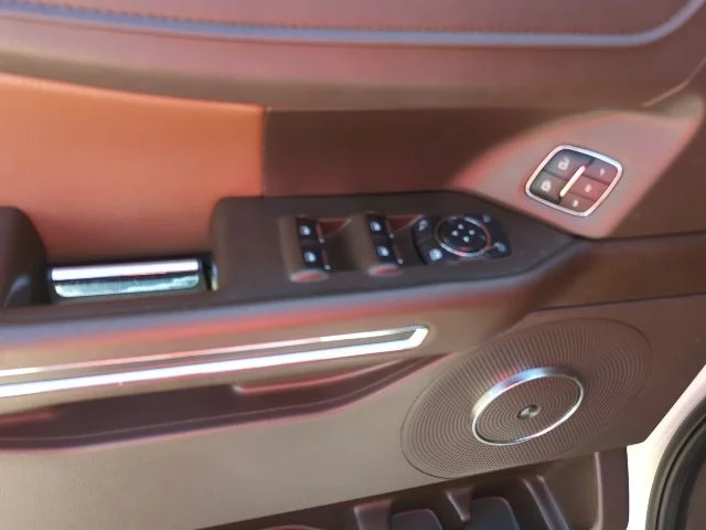 Used 2024 White Ford King Ranch image 18