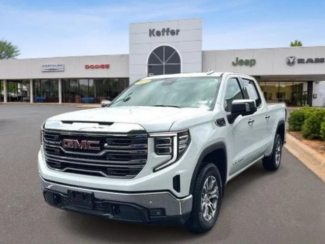 2025 GMC Sierra 1500 SLT