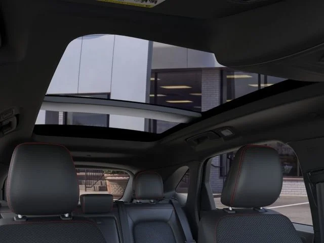 New 2025 Silver Ford ST-Line Select image 22