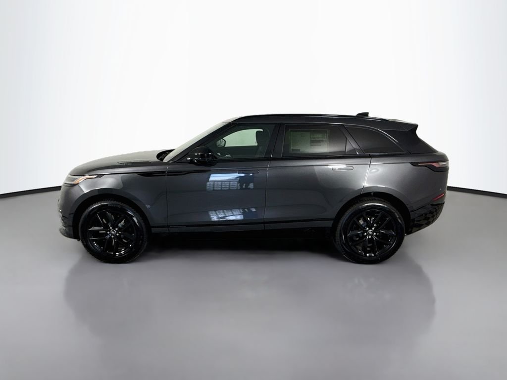 New 2026 Carpathian Grey Land Rover  image 2