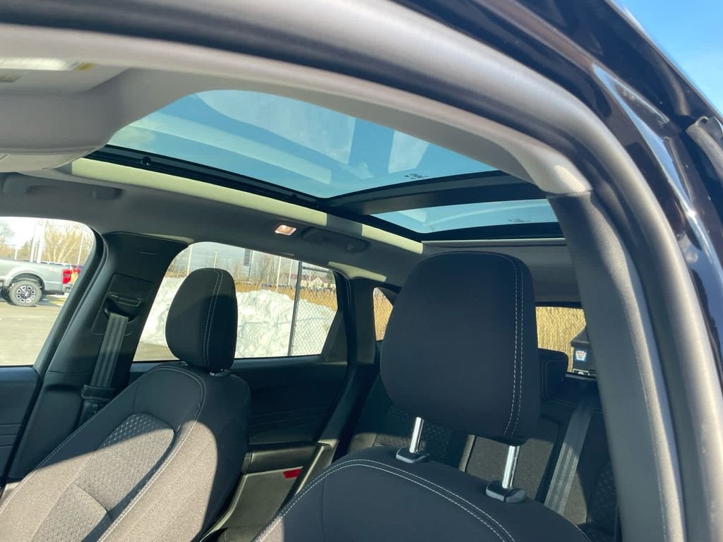 Used 2025 Black Ford Active image 30
