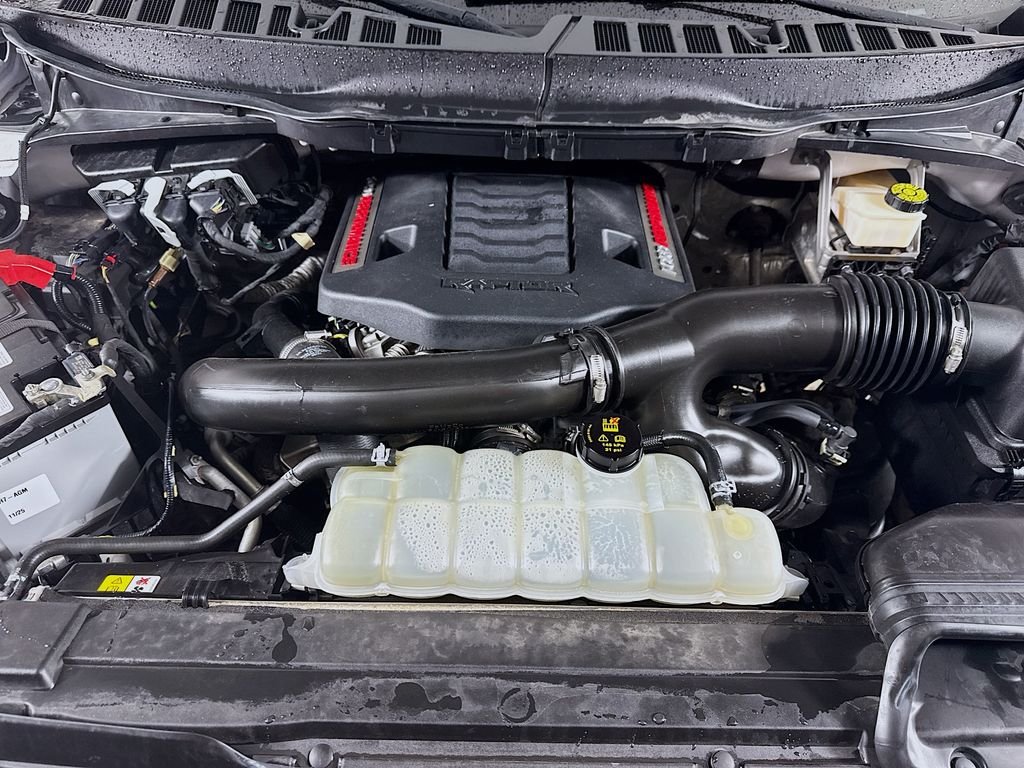 Used 2022 Oxford White Ford Raptor image 31