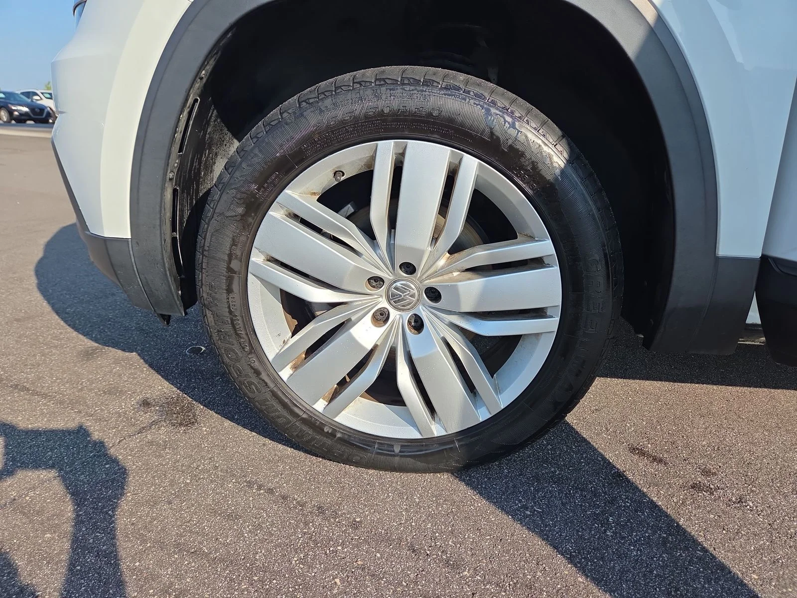 Used 2019 Pure White Volkswagen 2.0T SE w/Technology image 28