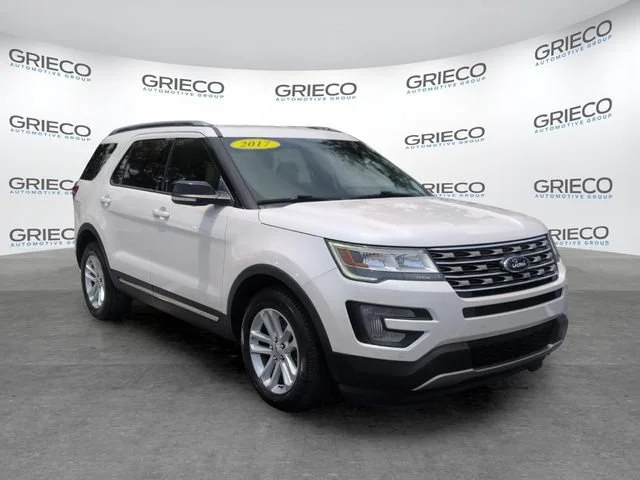 2017 Ford Explorer XLT FWD's photo