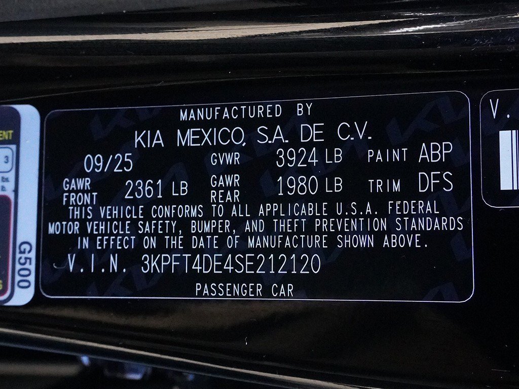 Used 2025 Black Kia LXS image 47