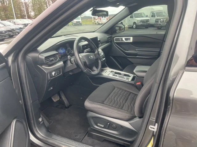 Used 2020 Magnetic Ford XLT image 8
