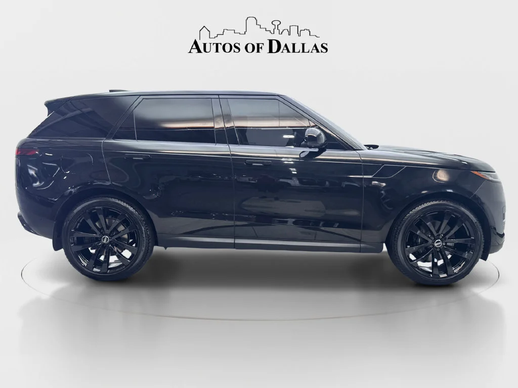 Used 2023 Black Land Rover SE image 11