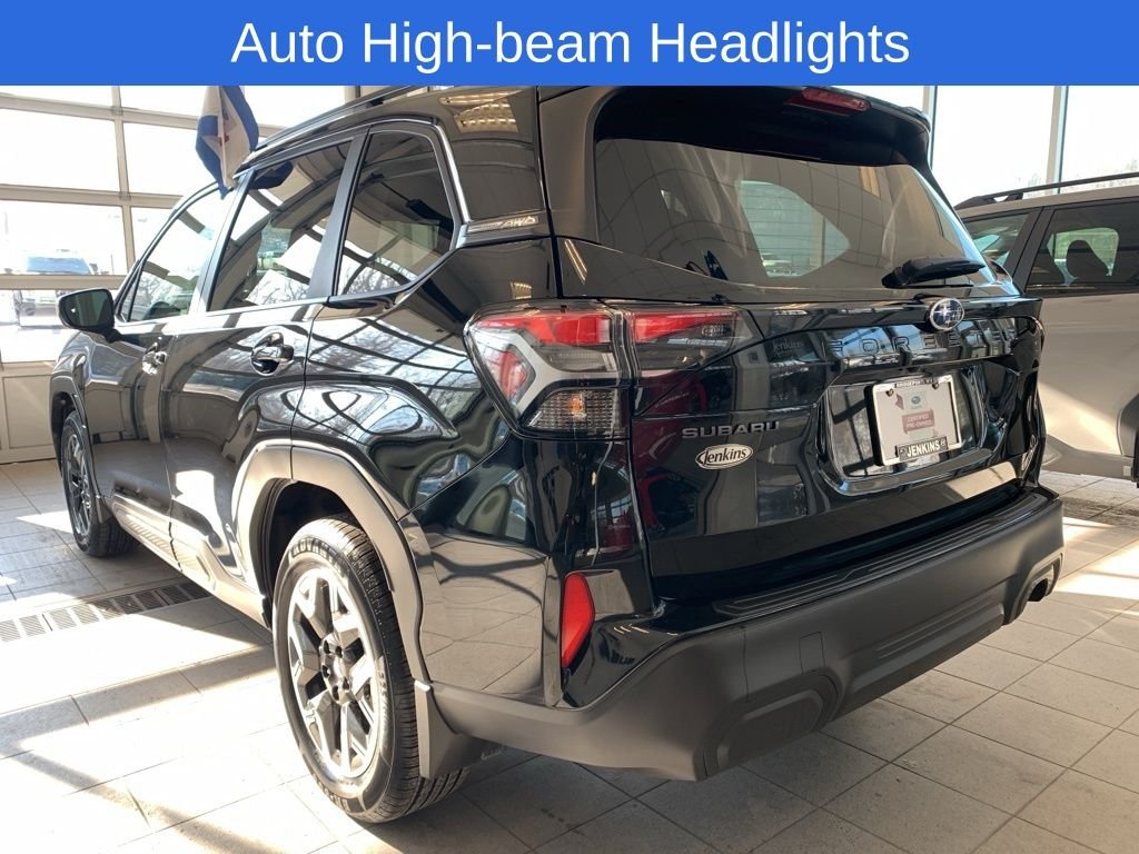 2025 Subaru Forester Premium - Photo 15