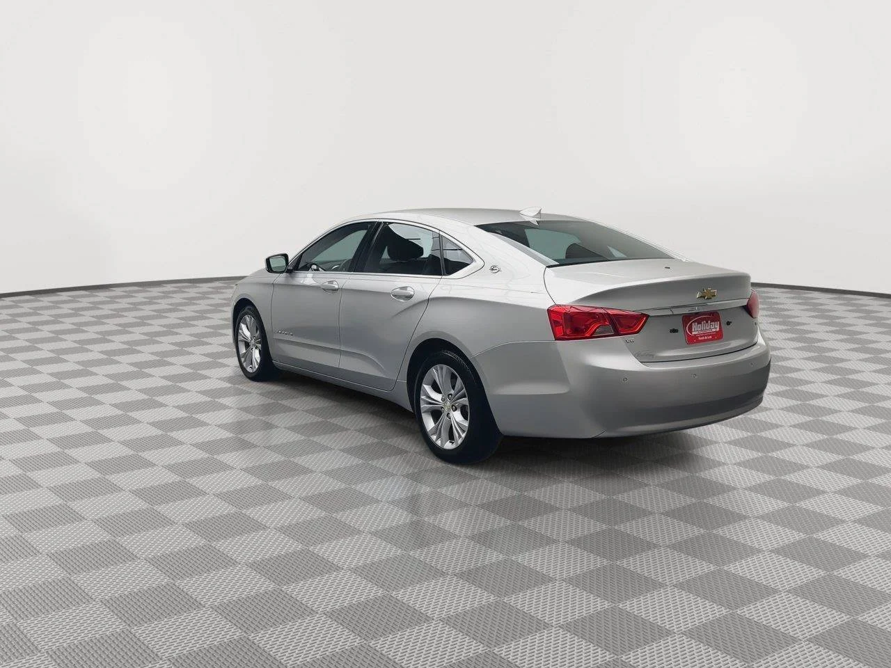 Used 2015 SILVER ICE METALLIC Chevrolet LT image 32