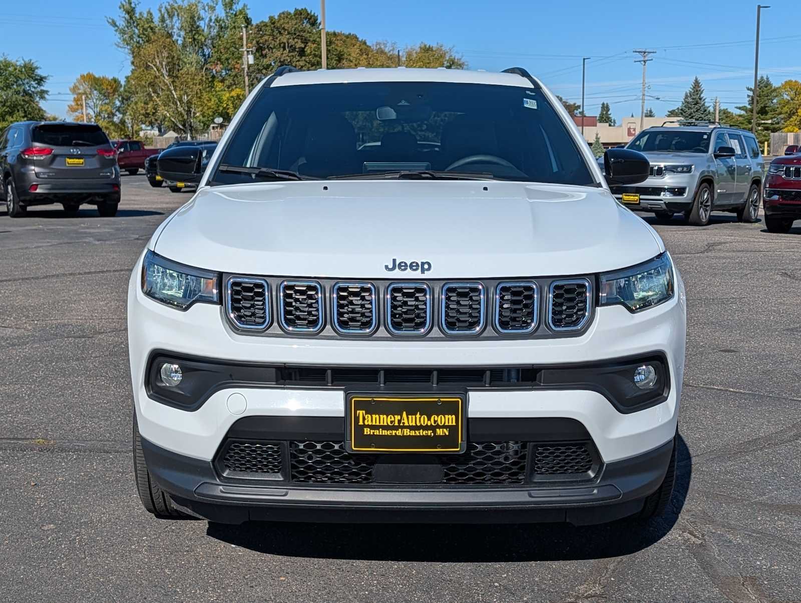 Used 2024 Jeep Compass Latitude Lux with VIN 3C4NJDFN6RT103517 for sale in Brainerd, Minnesota