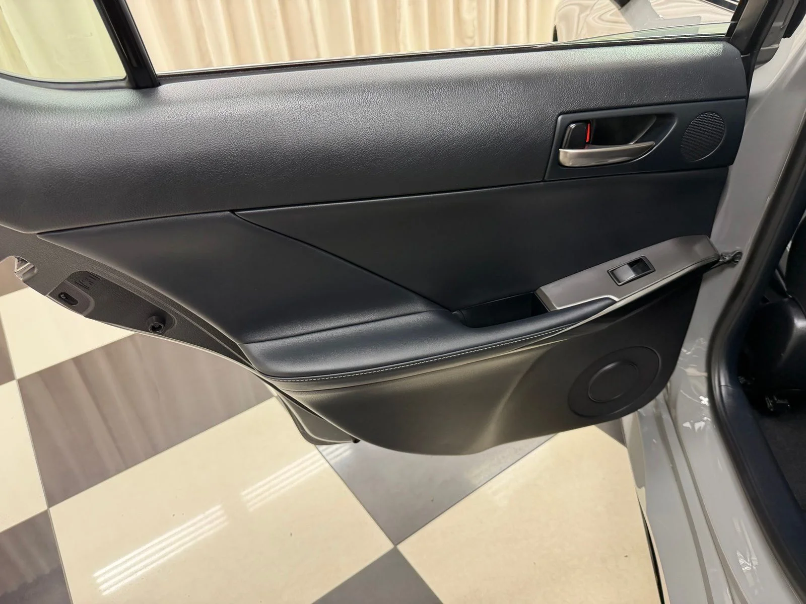 Used 2024  Lexus 350 F SPORT image 25