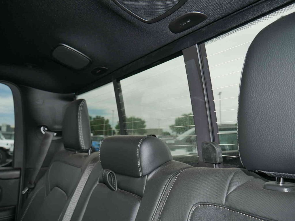 New 2026 Bright White Clear-Coat Exterior Paint RAM REBEL image 16