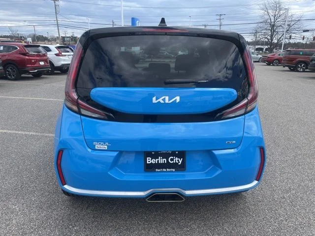 Used 2024 Surf Blue Kia GT-Line image 6