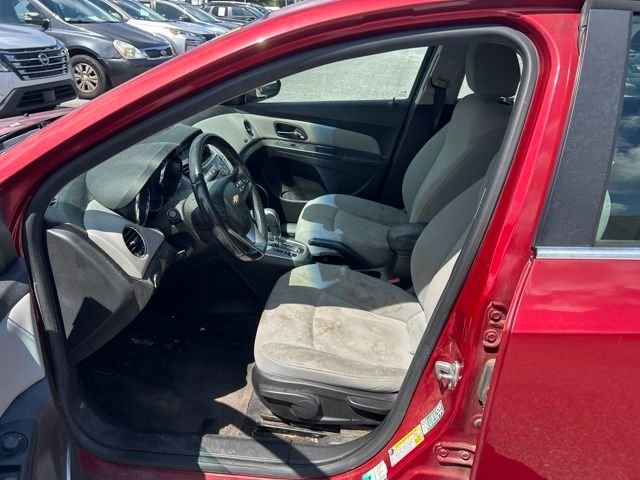 Used 2011 Red Chevrolet 1LT image 20