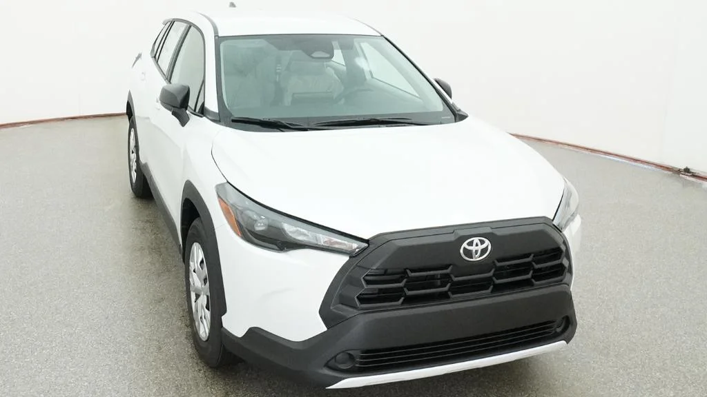 New 2026 Wind Chill Pearl Toyota L image 8