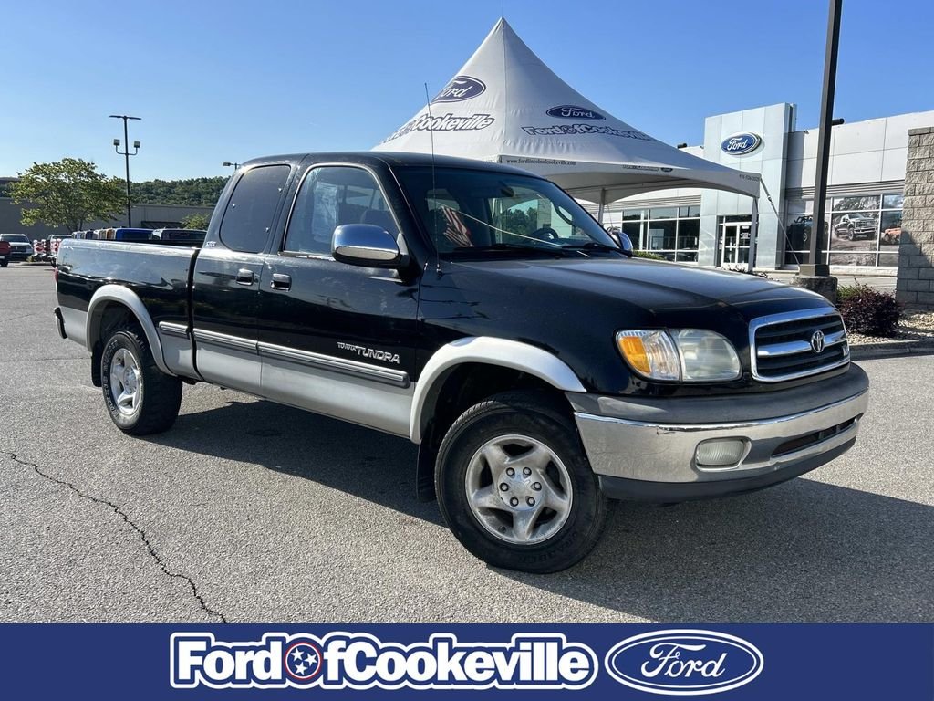 Used 2000 Toyota Tundra SR5 with VIN 5TBRT3418YS045921 for sale in Cookeville, TN