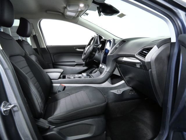 Used 2022 Gray Ford SE image 10