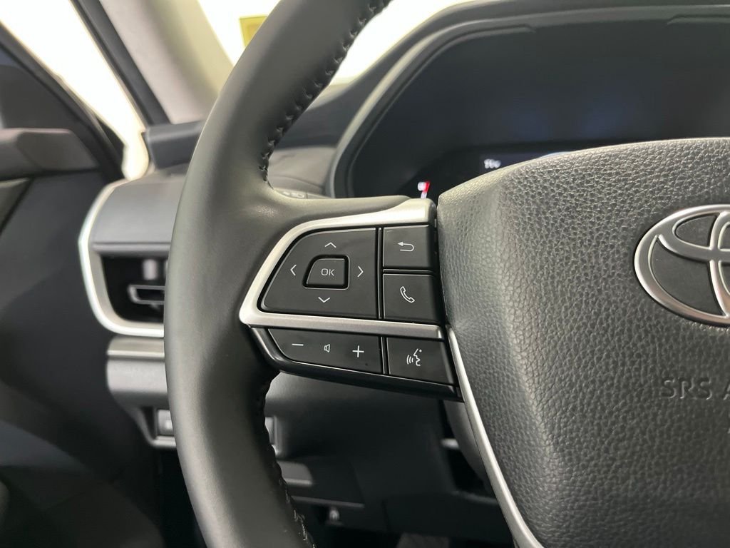 Used 2024 White Toyota XLE image 6