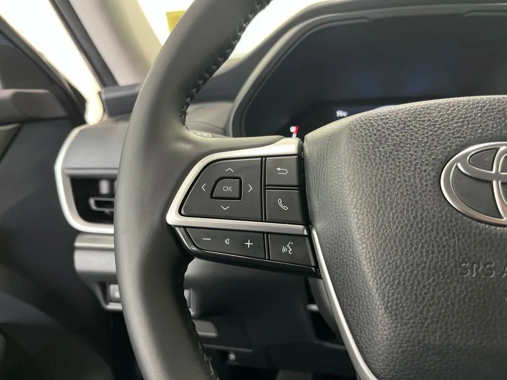 Used 2024 White Toyota XLE image 6