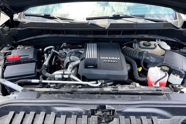 Used 2023 Black Chevrolet High Country image 7