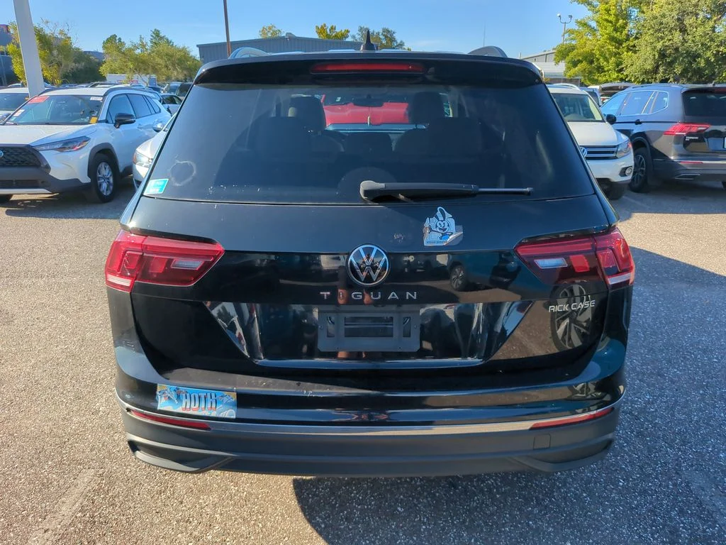 Certified Used 2023 Black Volkswagen 2.0T S image 7