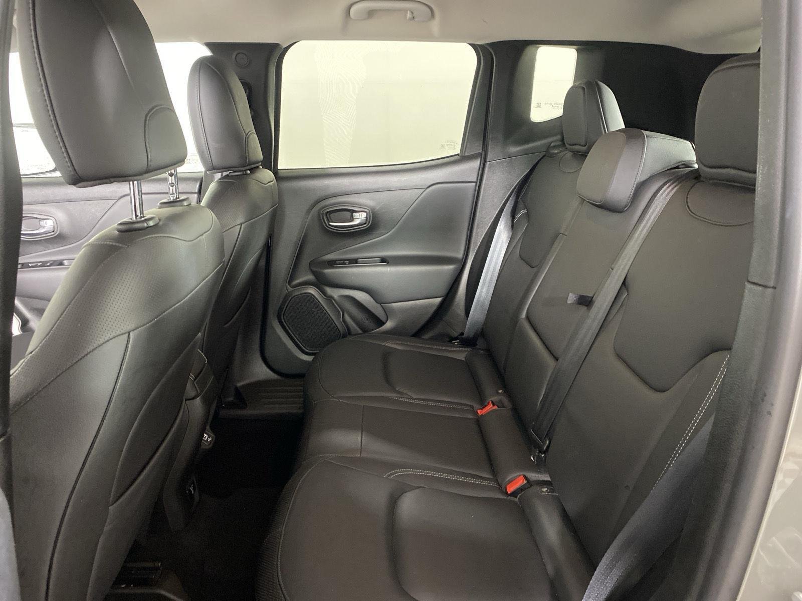 Used 2020 Sting-Gray Clearcoat Jeep Limited image 23