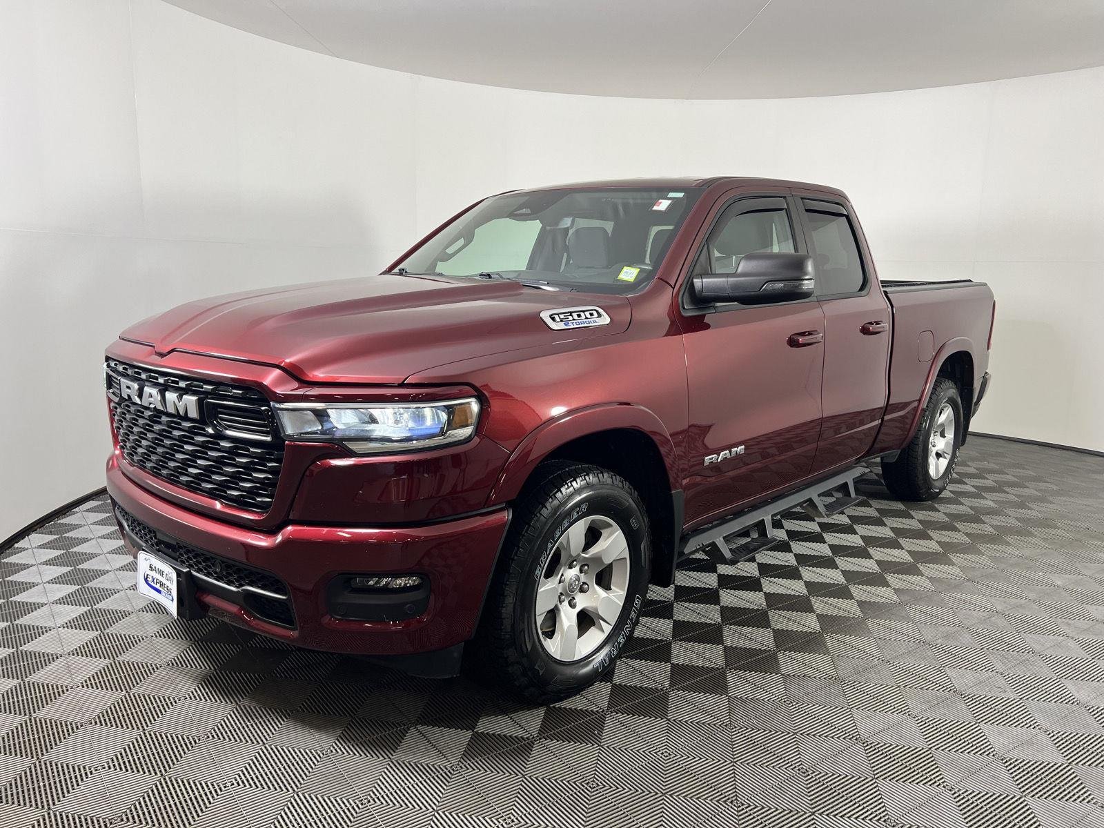 Used 2025 Delmonico Red Pearlcoat Ram Big Horn image 27