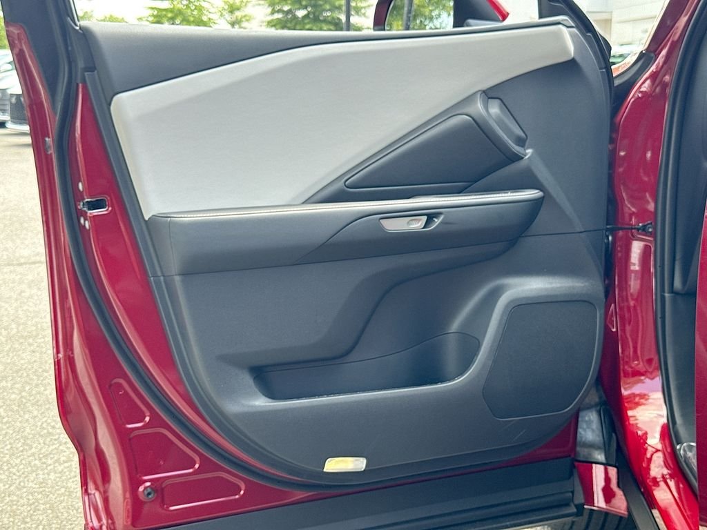 New 2026 Matador Red Mica Lexus  image 12