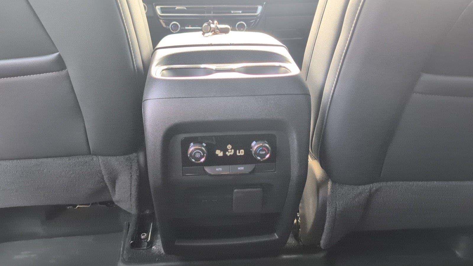 2026 Chevrolet Traverse LT - Photo 34