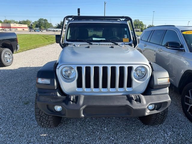 Used 2023 Silver Jeep Sport image 12