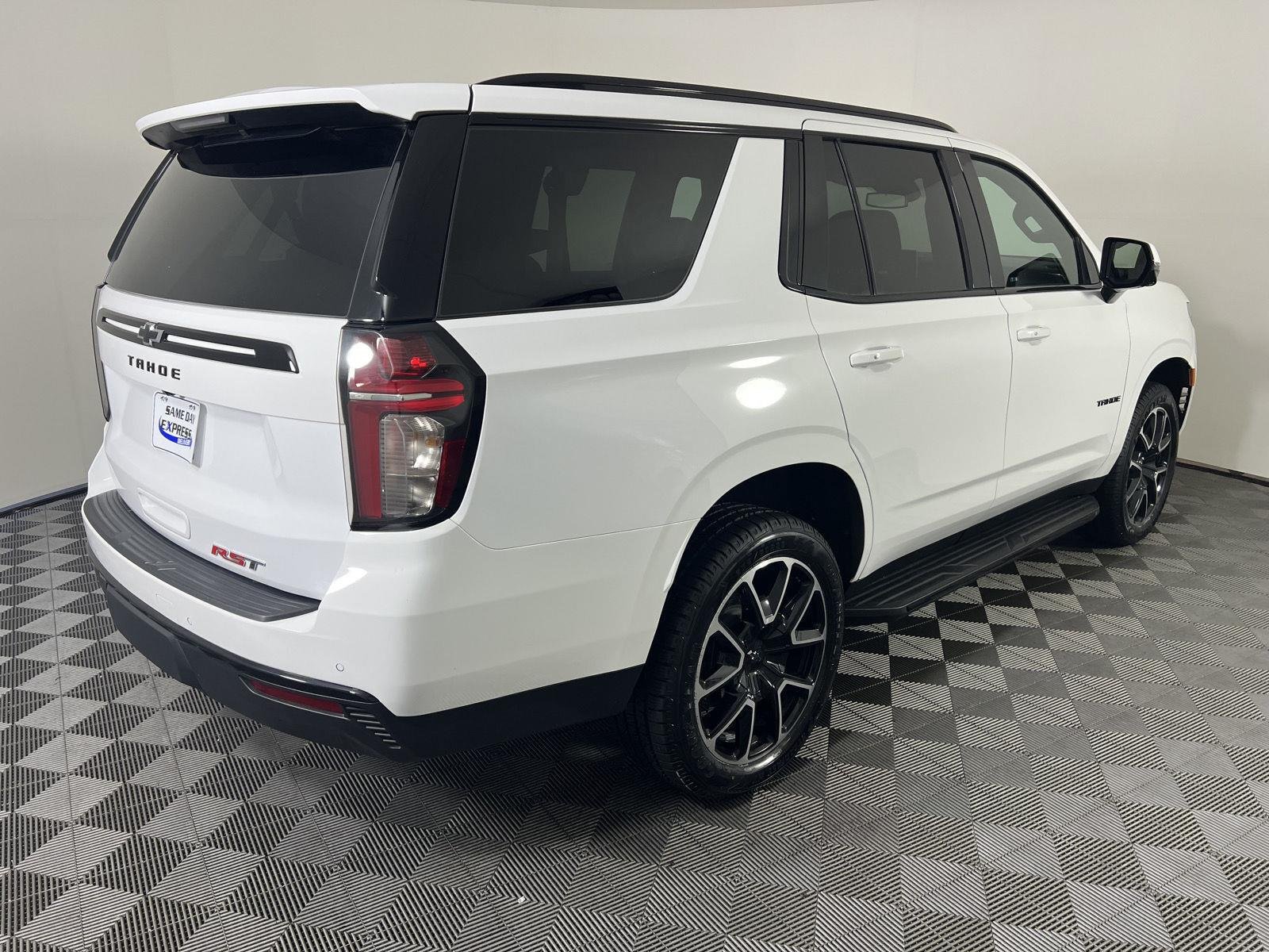 Used 2023 Summit White Chevrolet RST image 29