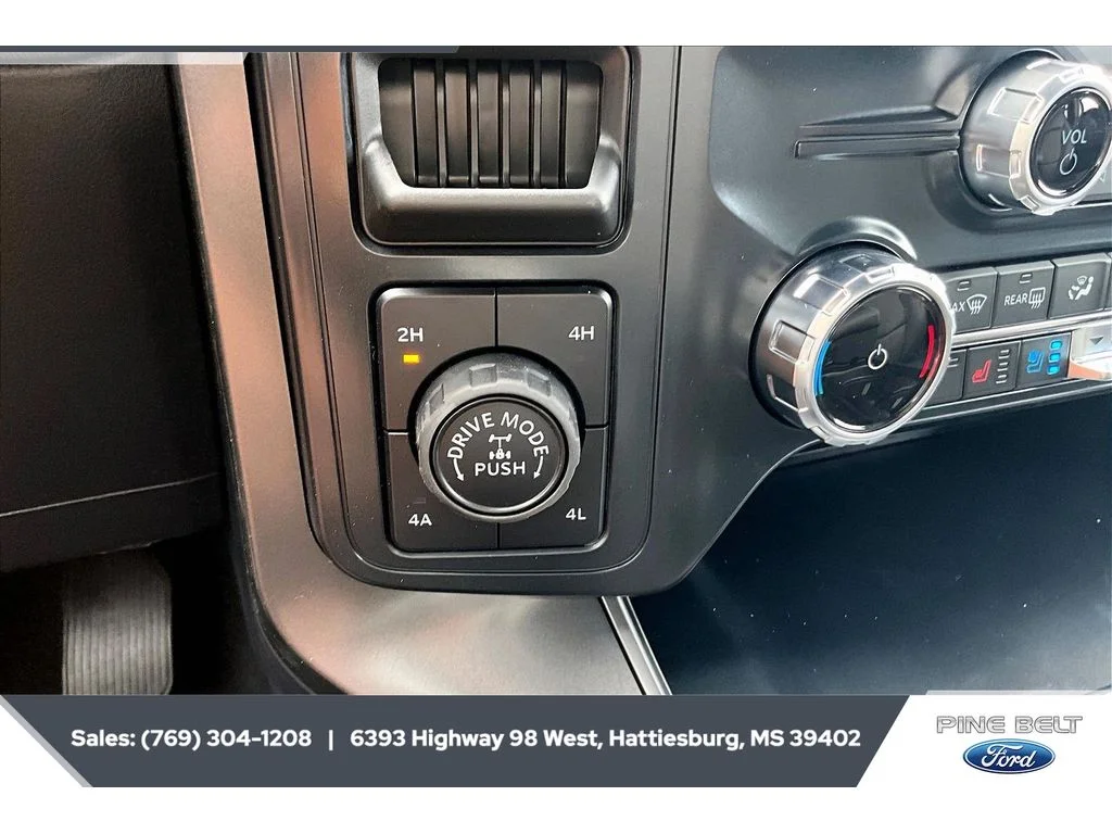 New 2026 Star White Metallic Tri-Coat Ford Lariat® image 23