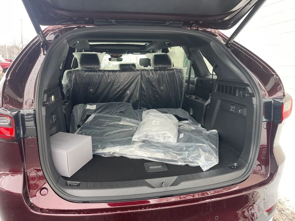 2026 Mazda CX-90 Premium Plus Package - Photo 18