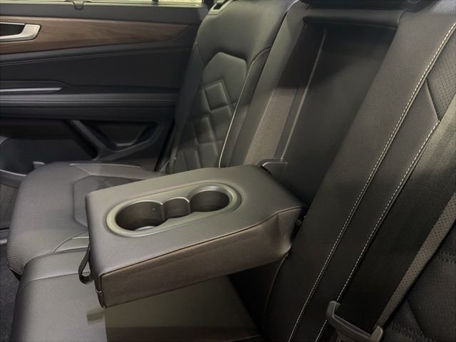 2026 Volkswagen Atlas SE w/Tech - Photo 16