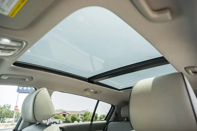 Used 2018 Blue Kia EX image 34