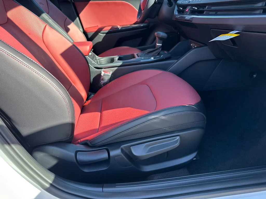 New 2025 White Kia GT-Line image 13