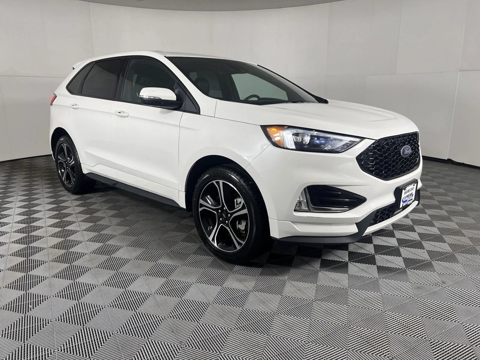 Used 2023 Wh Ford ST image 25