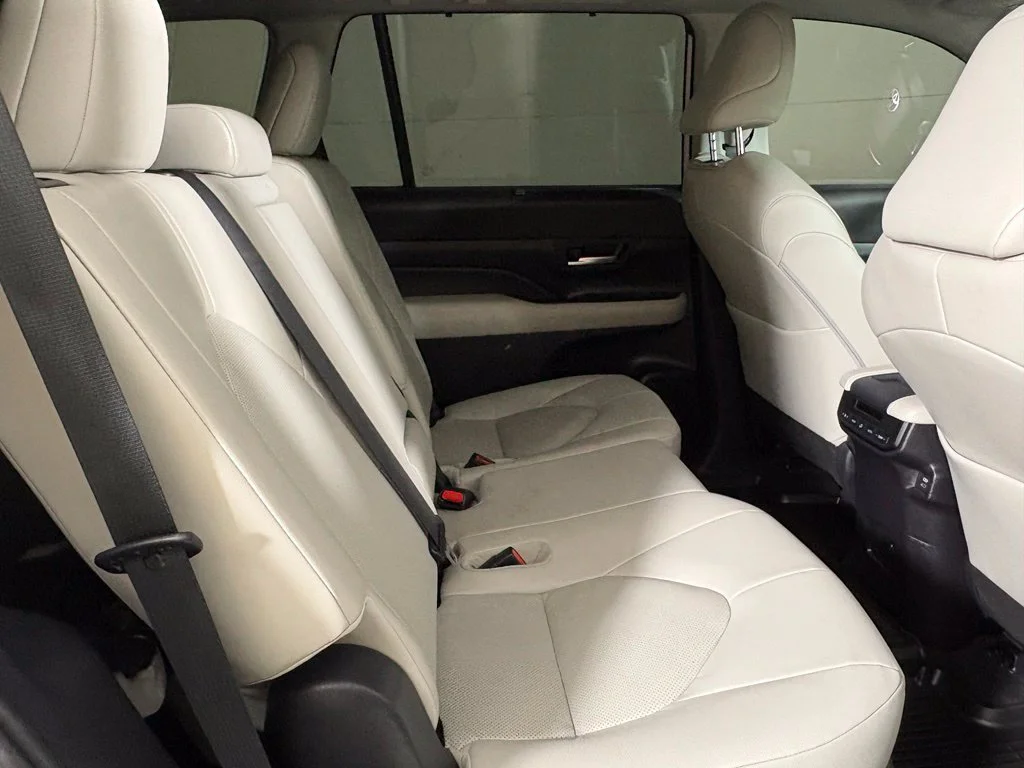 Used 2025 Beige Toyota XLE image 17
