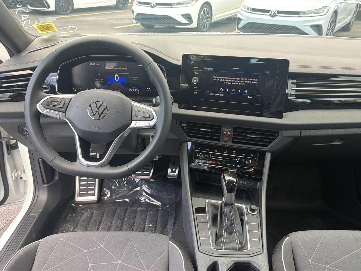 New 2026 Pure White Volkswagen 1.5T Sport image 9