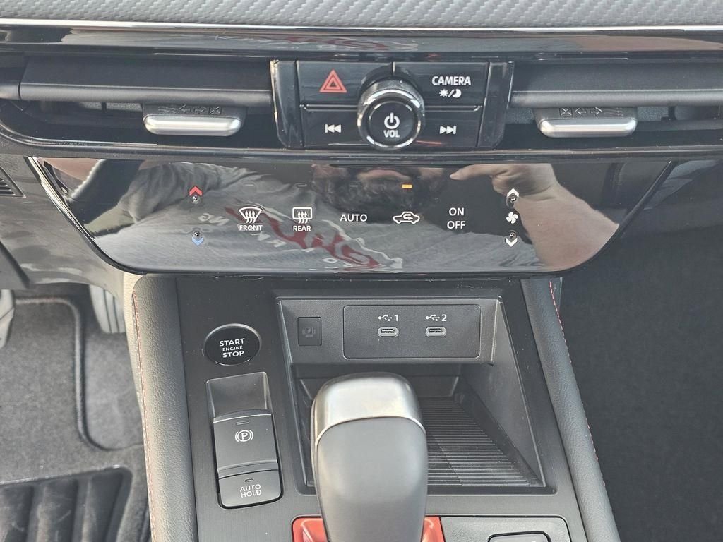 2026 Nissan KICKS SR - Photo 22