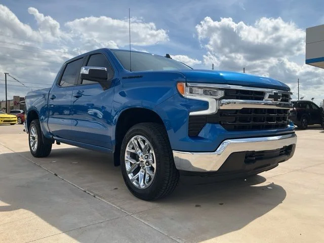 Used 2023 Blue Chevrolet LT image 28