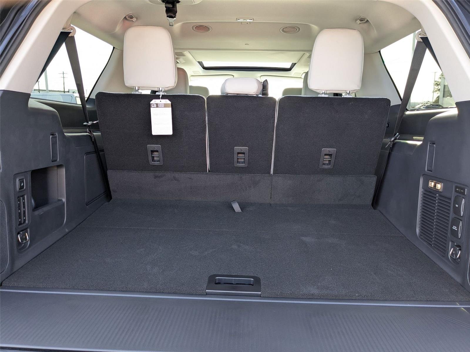 New 2025 Dark Matter Gray Metallic Ford Platinum® MAX image 31