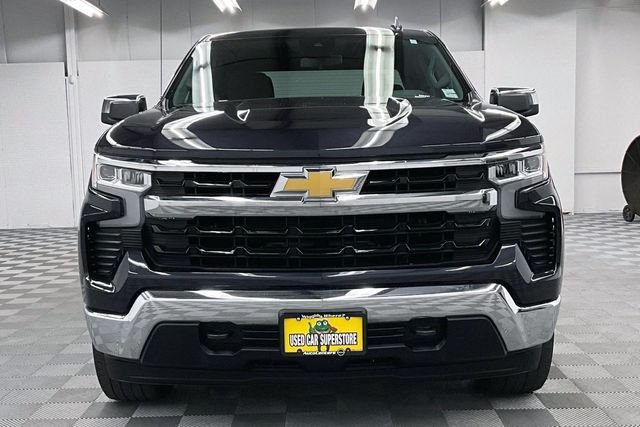 2023 Chevrolet Silverado 1500 LT - Photo 4