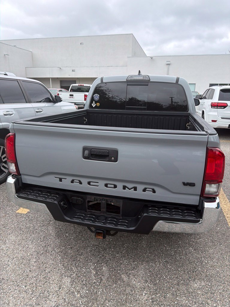 Used 2018  Toyota TRD Off-Road image 8